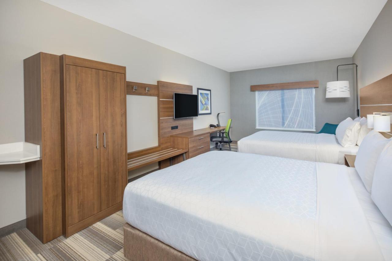 Queen Room with Two Queen Beds at Holiday Inn Express Surprise by IHG