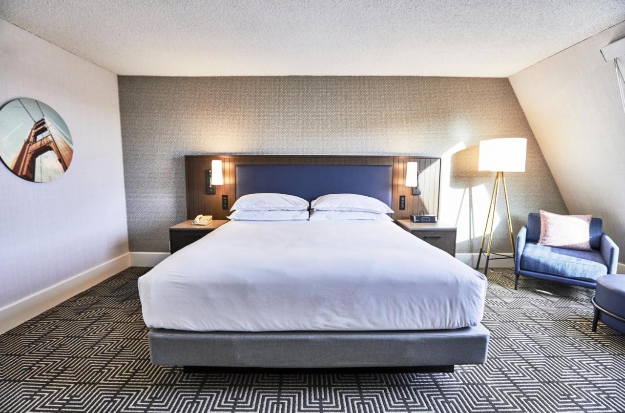 Suite (2 Adults + 1 Child) at Hotel Riu Plaza Fisherman's Wharf