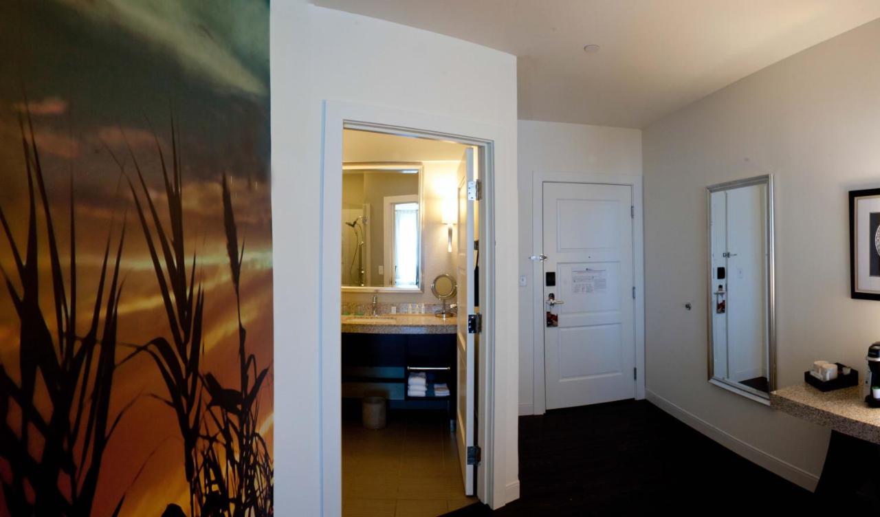 Queen Room with Two Queen Beds - Non-Smoking at Hotel Indigo WACO - BAYLOR, an IHG Hotel
