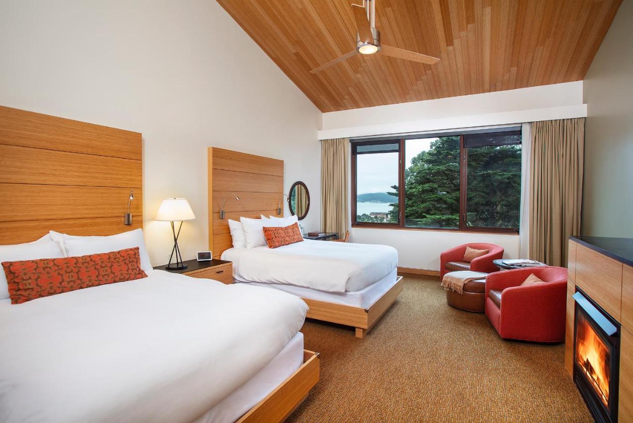 Contemporary Double Queen Room at Cavallo Point