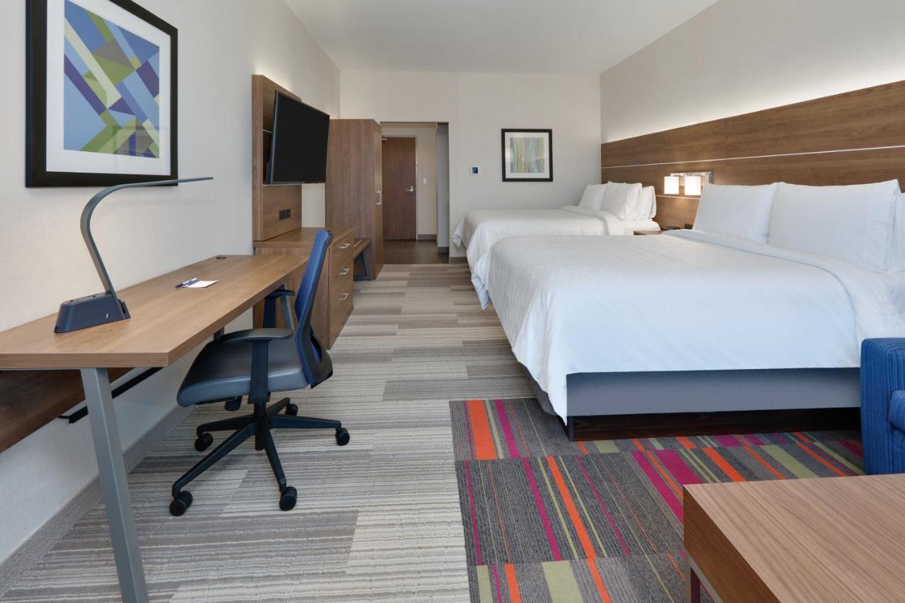  | Holiday Inn Express And Suites Plano East