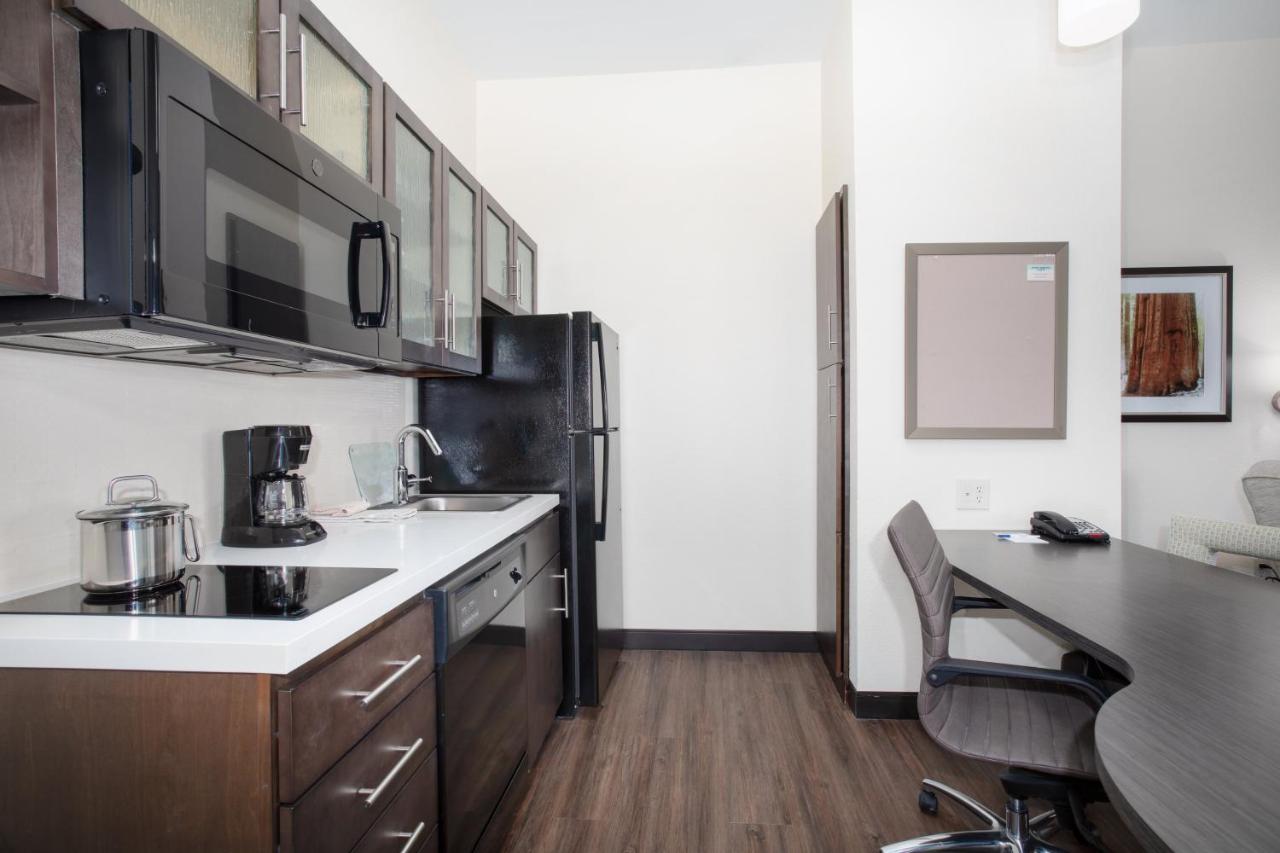 Queen Suite - Non-Smoking at Candlewood Suites Cheyenne by IHG