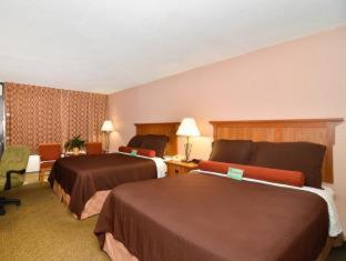 Room #52206042 at Best Western Plus Saddleback Inn & Conference Center