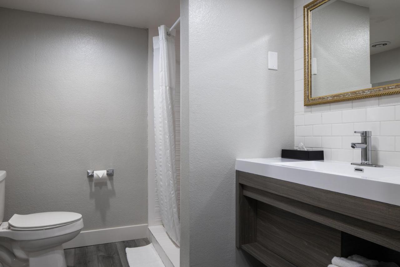 Junior King Suite - Non-Smoking at Prodigy Hotel, a Days Inn by Wyndham