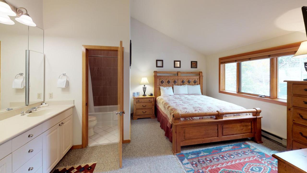 Three-Bedroom Gold With Loft Condominium at Vail Residences at Cascade Village, a Destination by Hyatt Residence