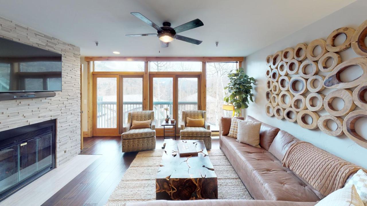 Three-Bedroom Luxury Platinum Condominium at Vail Residences at Cascade Village, a Destination by Hyatt Residence