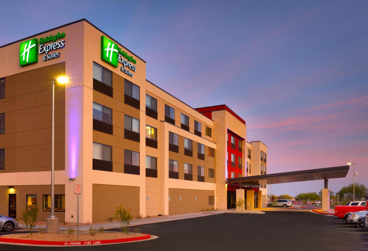  | Holiday Inn Express & Suites Phoenix West - Buckeye