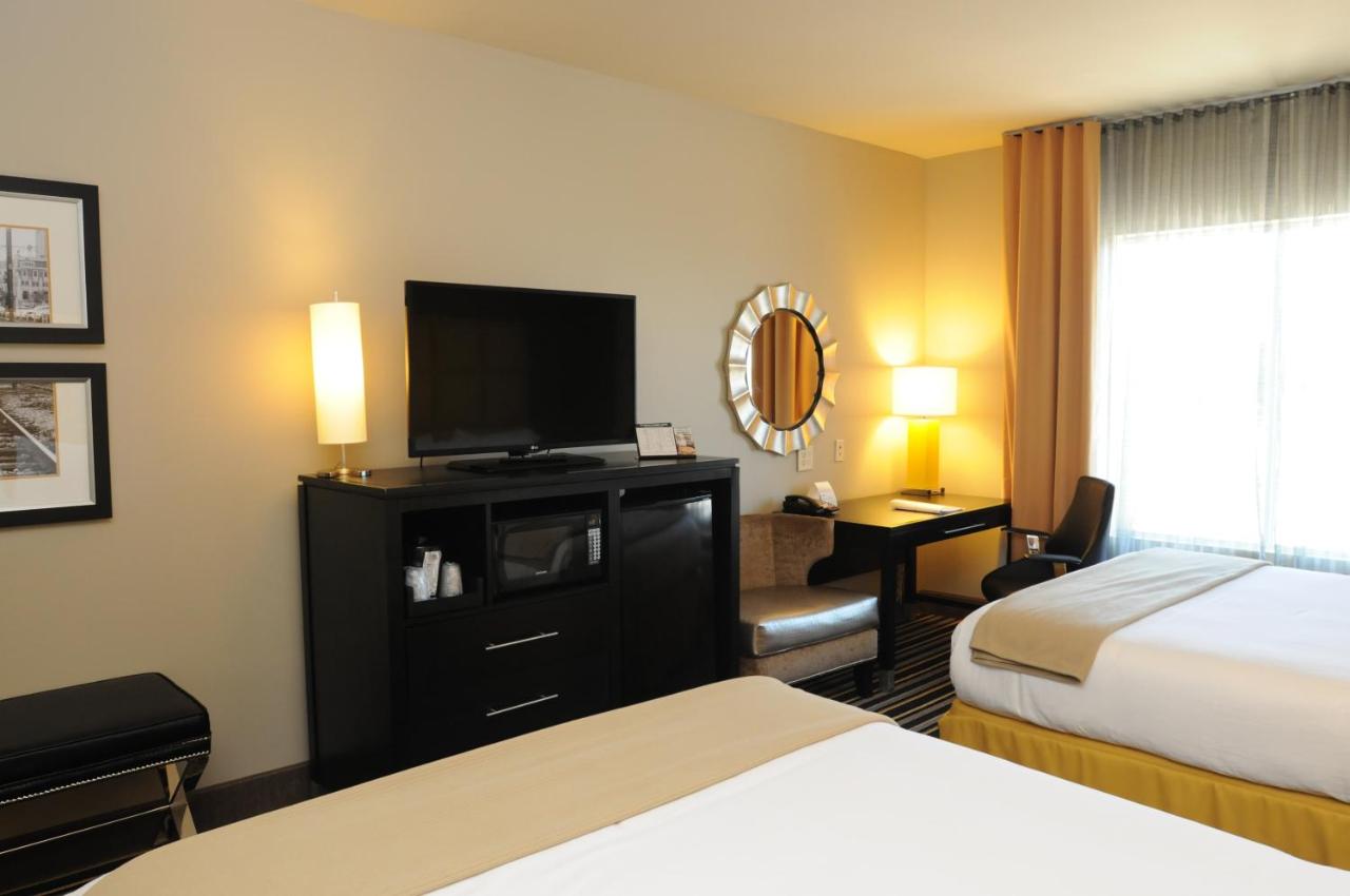  | Holiday Inn Express Covington-Madisonville