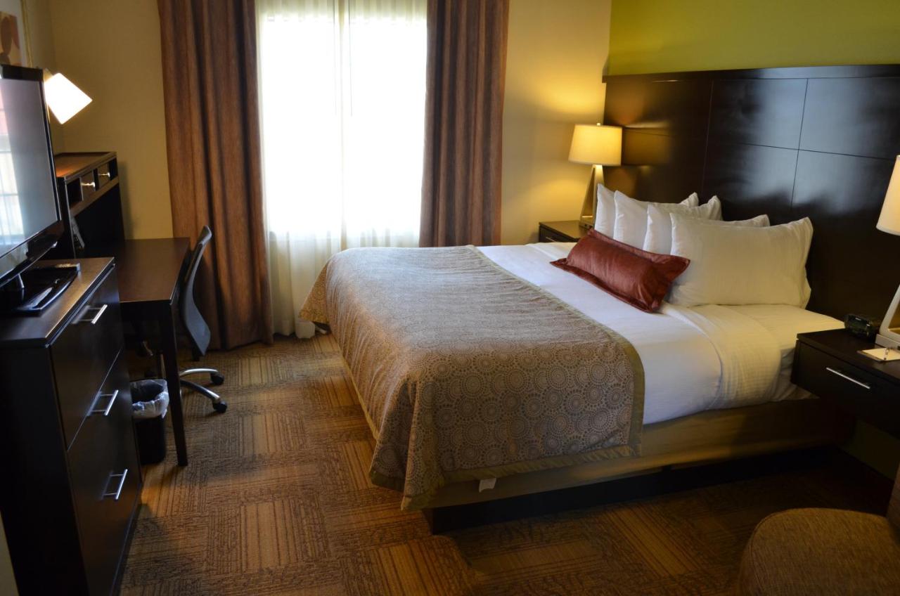 King Studio Suite - Non-Smoking at Staybridge Suites Longview, an IHG Hotel