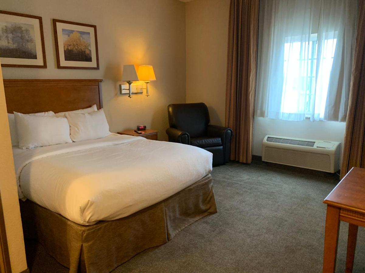 Studio Queen Suite - Non-Smoking at Candlewood Suites Jonesboro by IHG