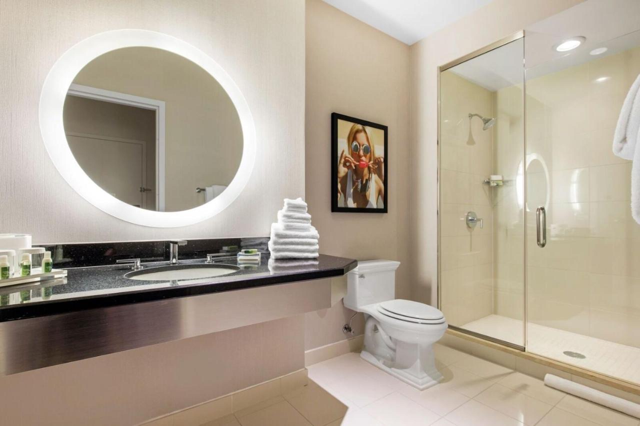 Superior King Suite with Sofa Bed at The Chicago Hotel Collection - Magnificent Mile