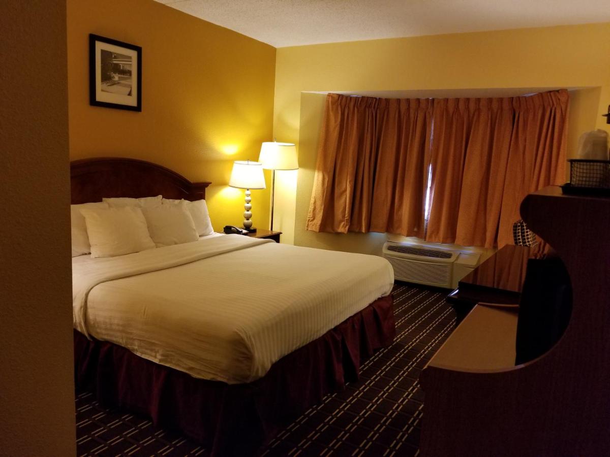 Single Room at The Comstock Inn and Conference Center