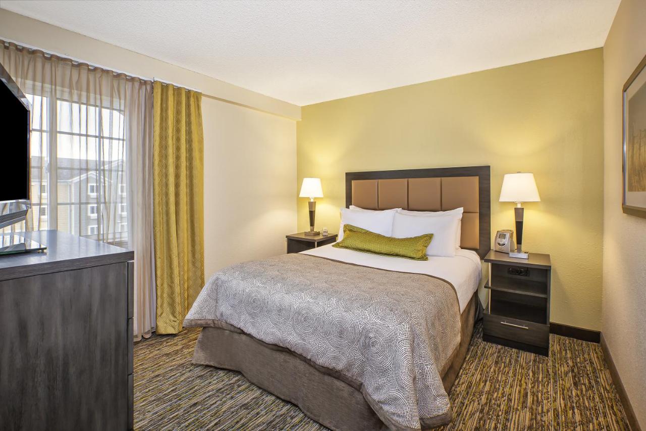  | Candlewood Suites Indianapolis