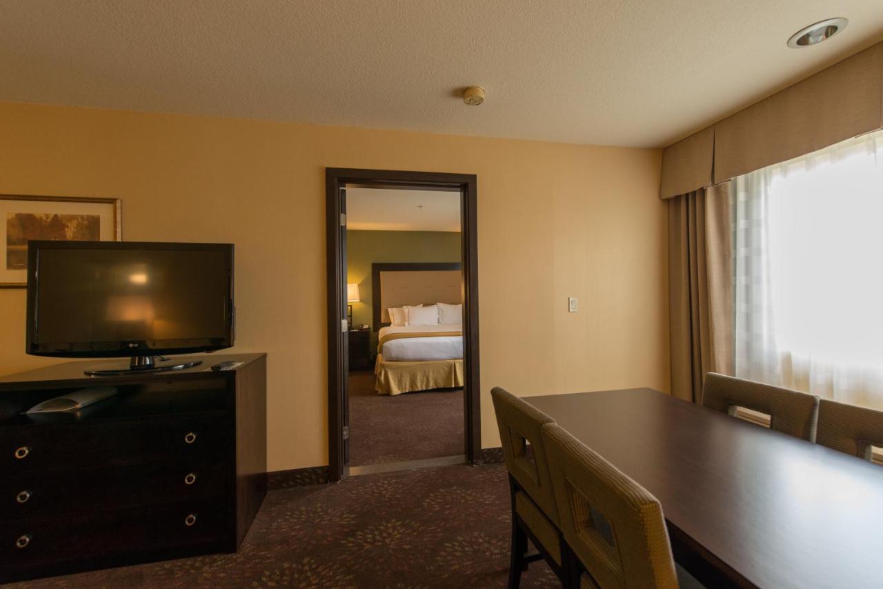  | Holiday Inn Express Portland East - Troutdale