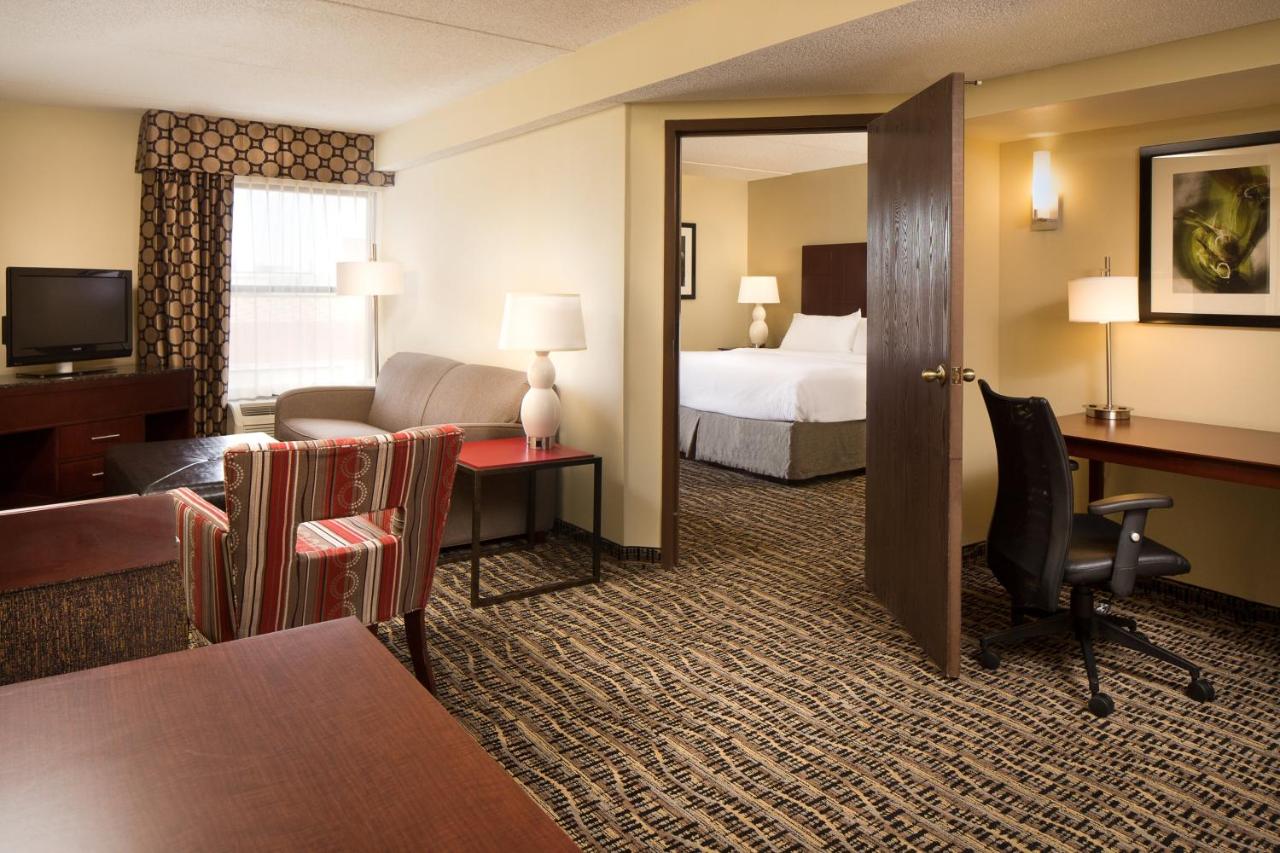 Suite at Holiday Inn Dubuque/Galena by IHG