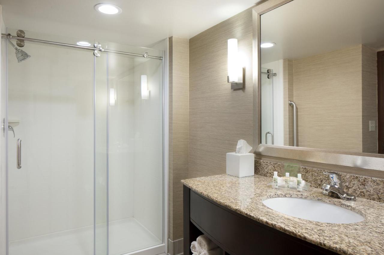 Suite at Holiday Inn Dubuque/Galena by IHG