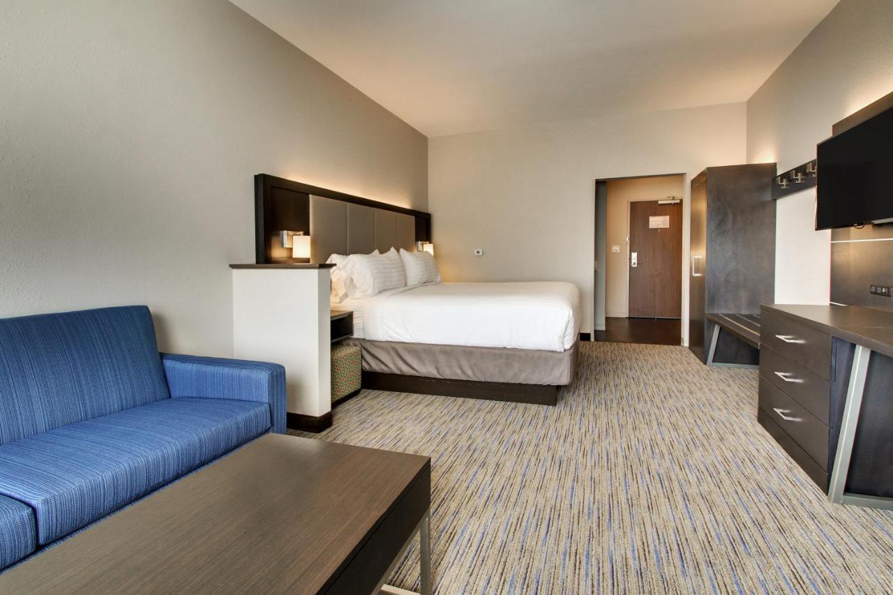 Other Suite - Non-Smoking at Holiday Inn Express & Suites Charleston NE Mt Pleasant US17 by IHG