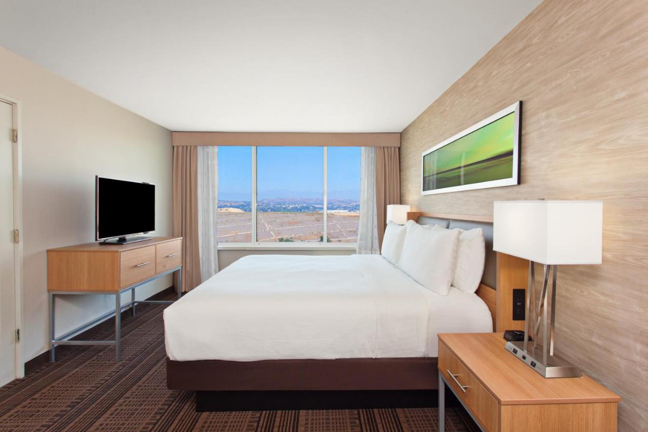 King Room - Non-Smoking at Holiday Inn Diamond Bar - Pomona by IHG