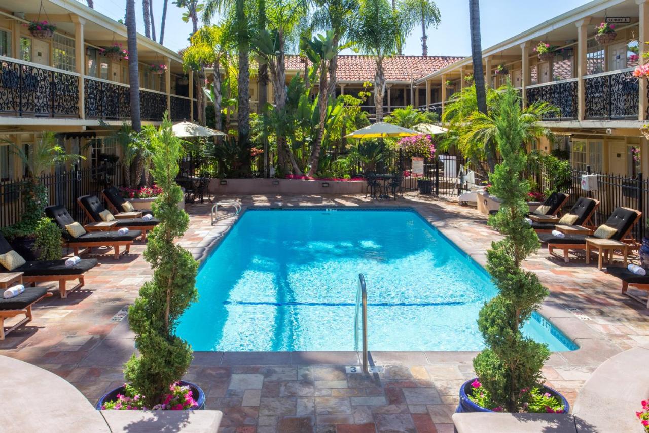  | Holiday Inn Laguna Beach