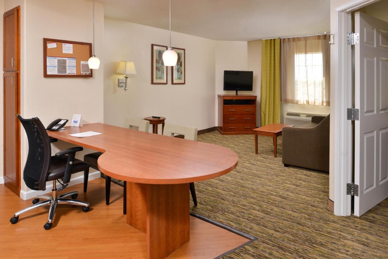 One-Bedroom King Suite at Candlewood Suites ABILENE, an IHG Hotel