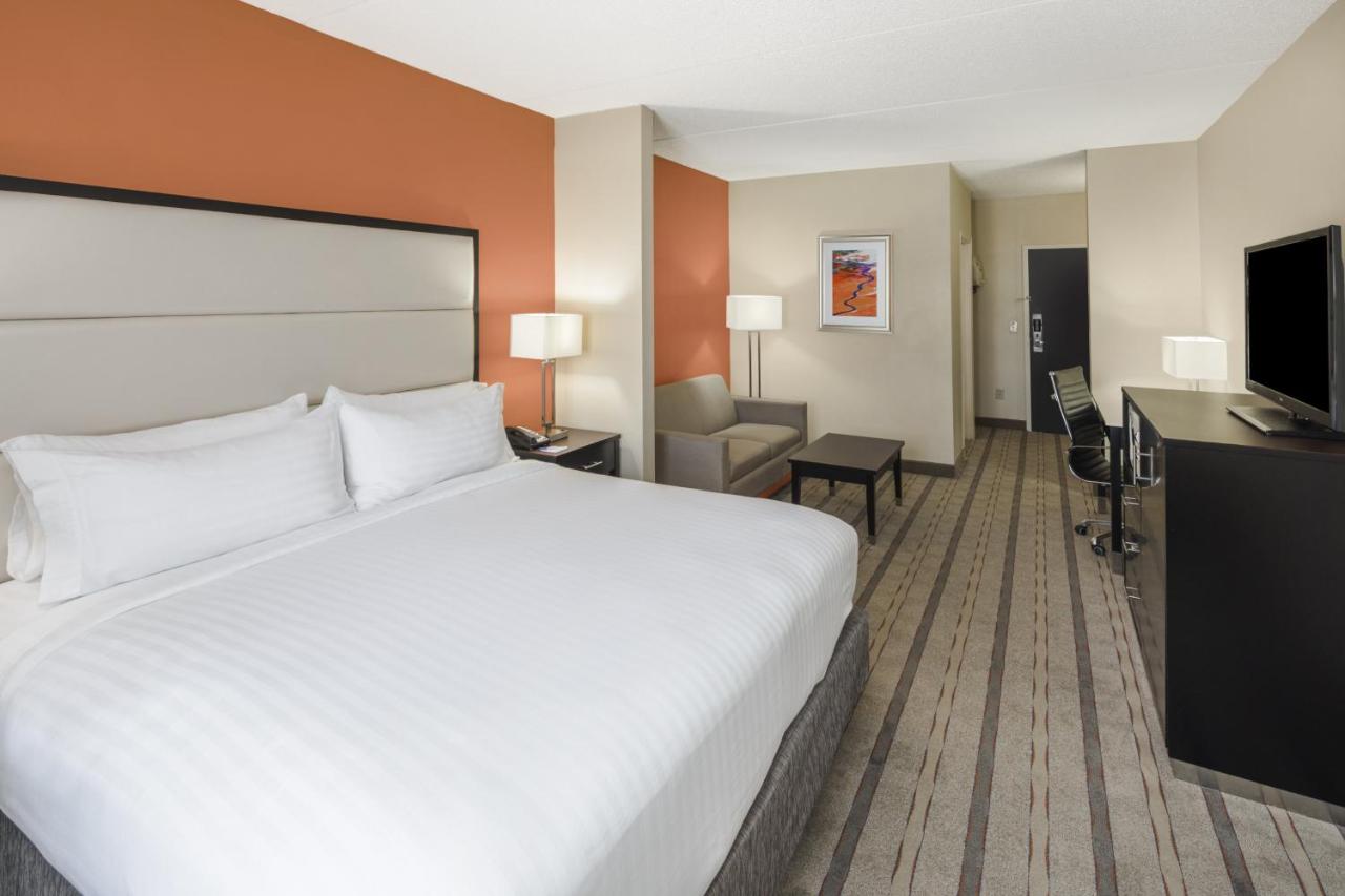 King Studio Suite at Holiday Inn Express & Suites Atlanta NE - Duluth by IHG