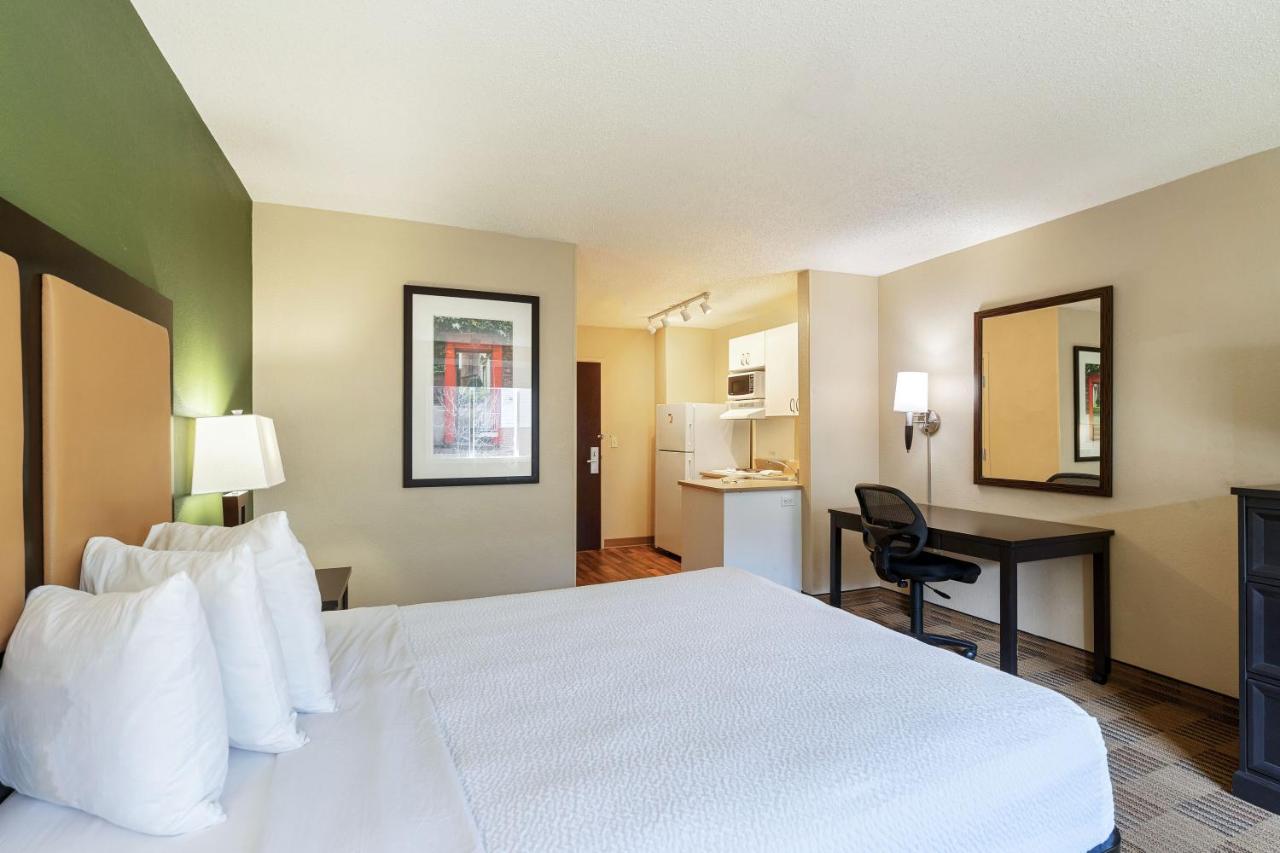 Queen Studio - Non-Smoking at Extended Stay America Suites Washington DC Springfield