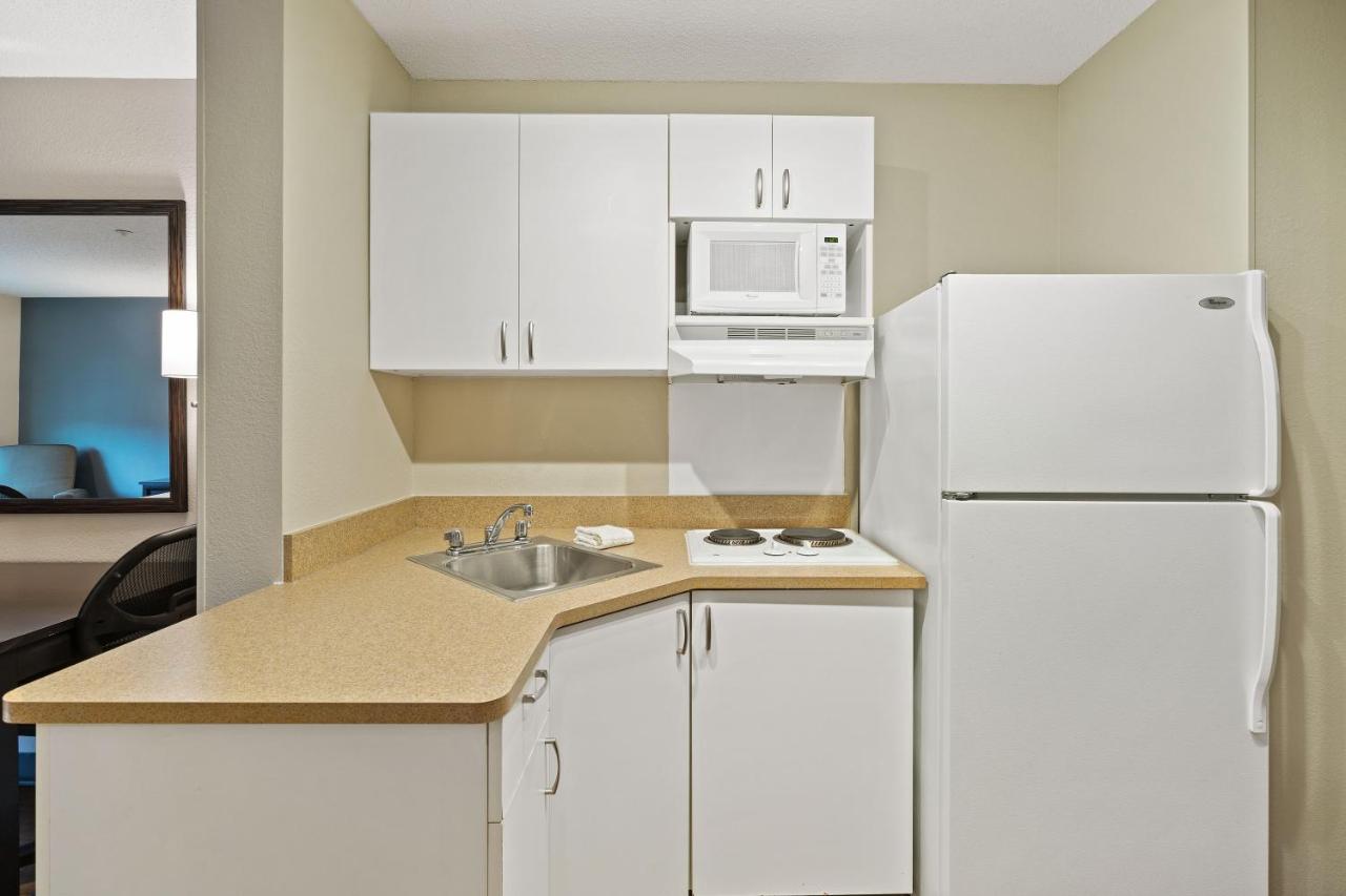 Queen Studio - Non-Smoking at Extended Stay America Suites Washington DC Centreville Manas