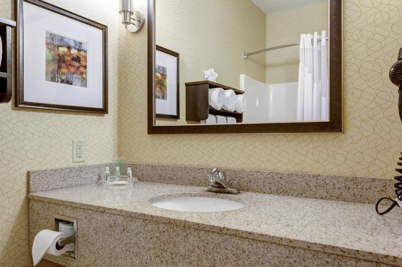 King Room with Sofa Bed - Non-Smoking at Holiday Inn Poplar Bluff, an IHG Hotel