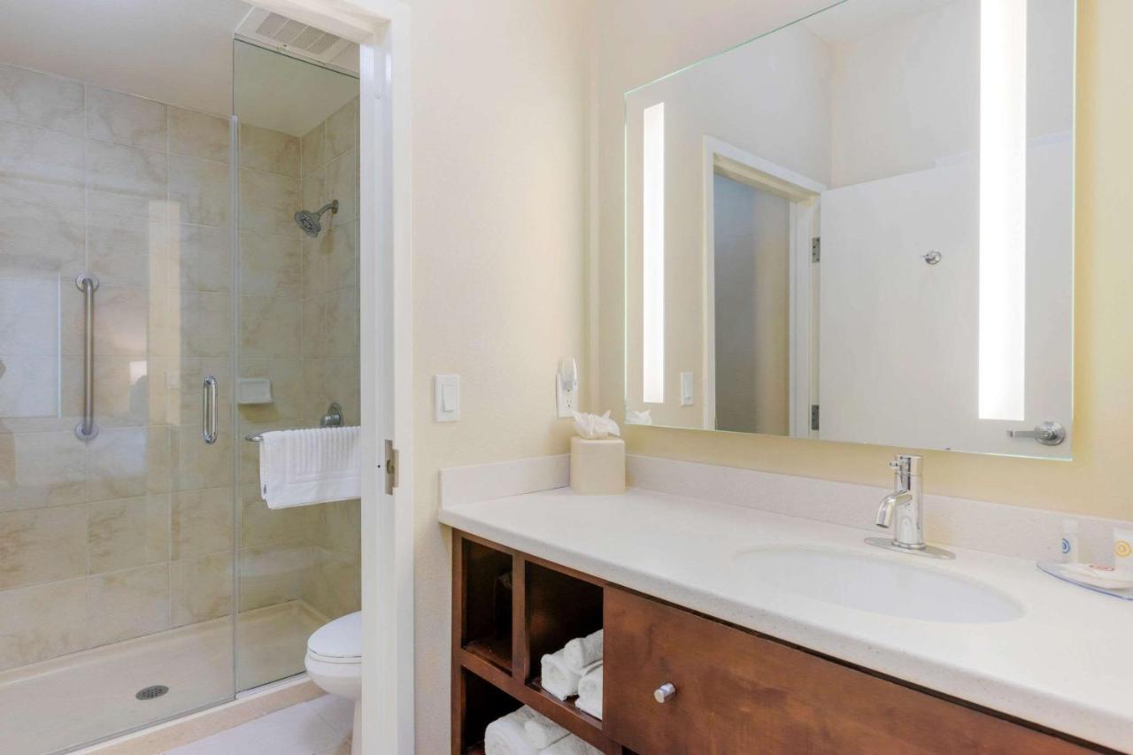 Accessible Suite, 1 King Bed with Sofa Bed, Hearing Accessible, Non Smoking at Comfort Inn & Suites near Ontario Airport