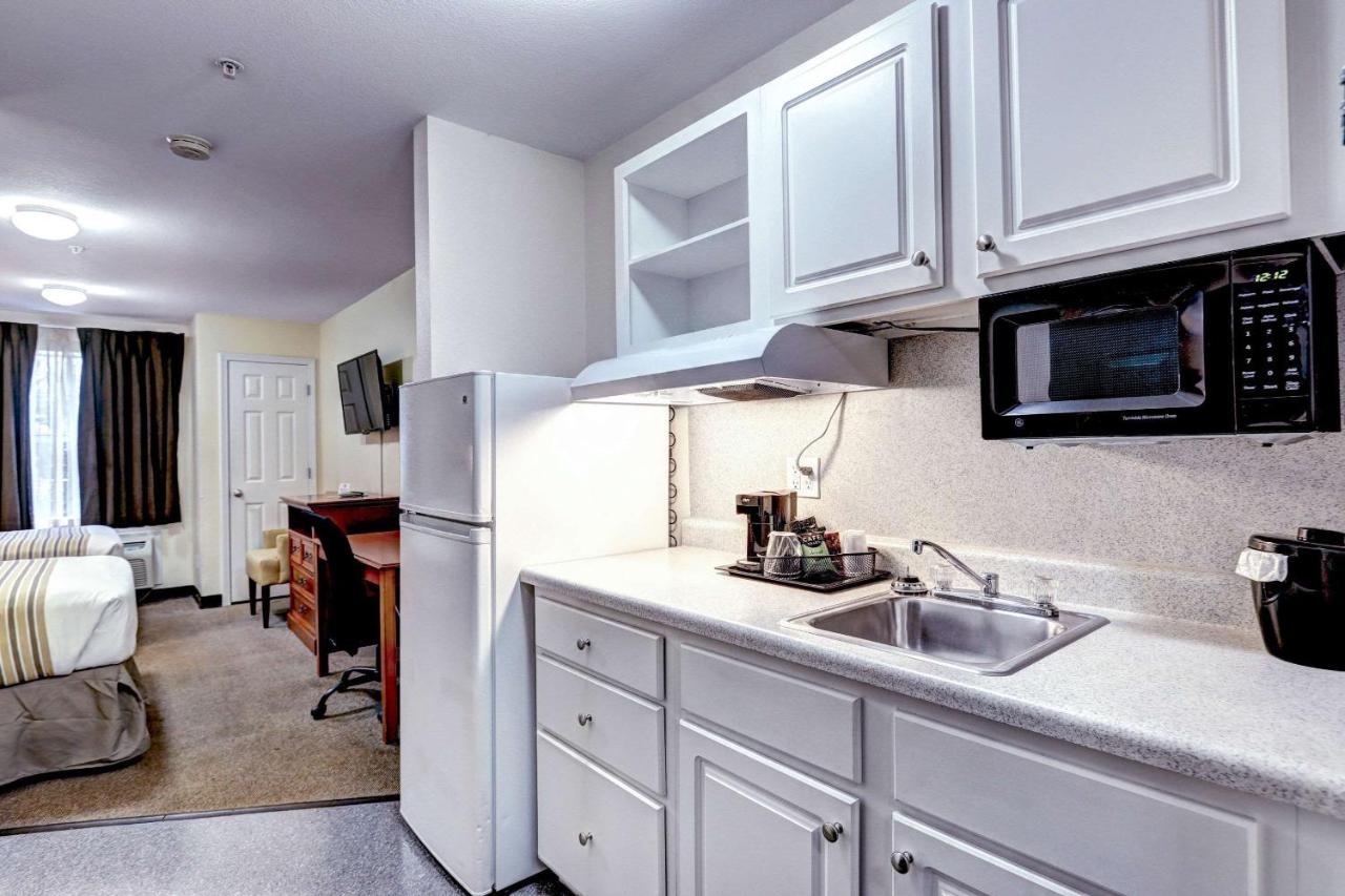Double Room with Two Double Beds - Non-Smoking at Suburban Studios Westminster Denver North