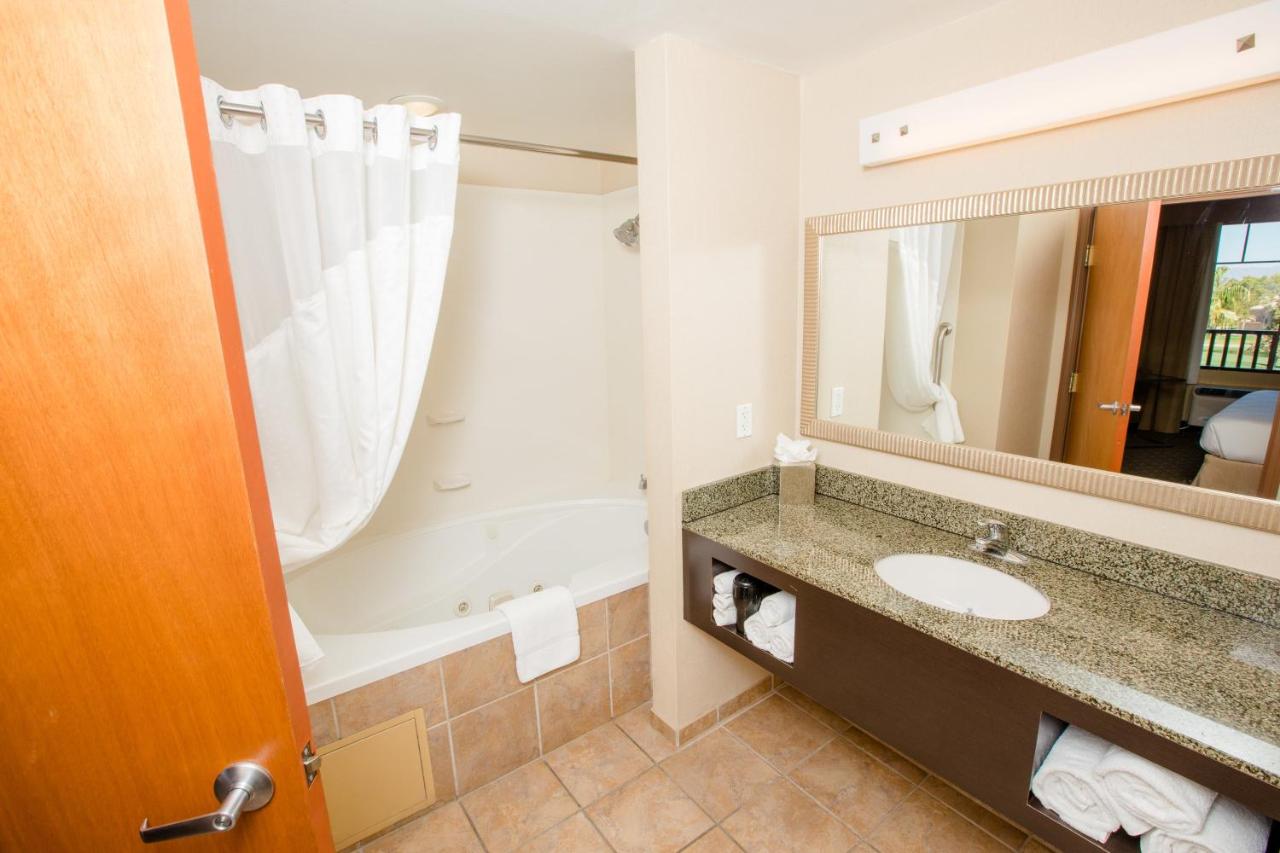 Suite with Spa Bath at Holiday Inn Phoenix - Chandler by IHG