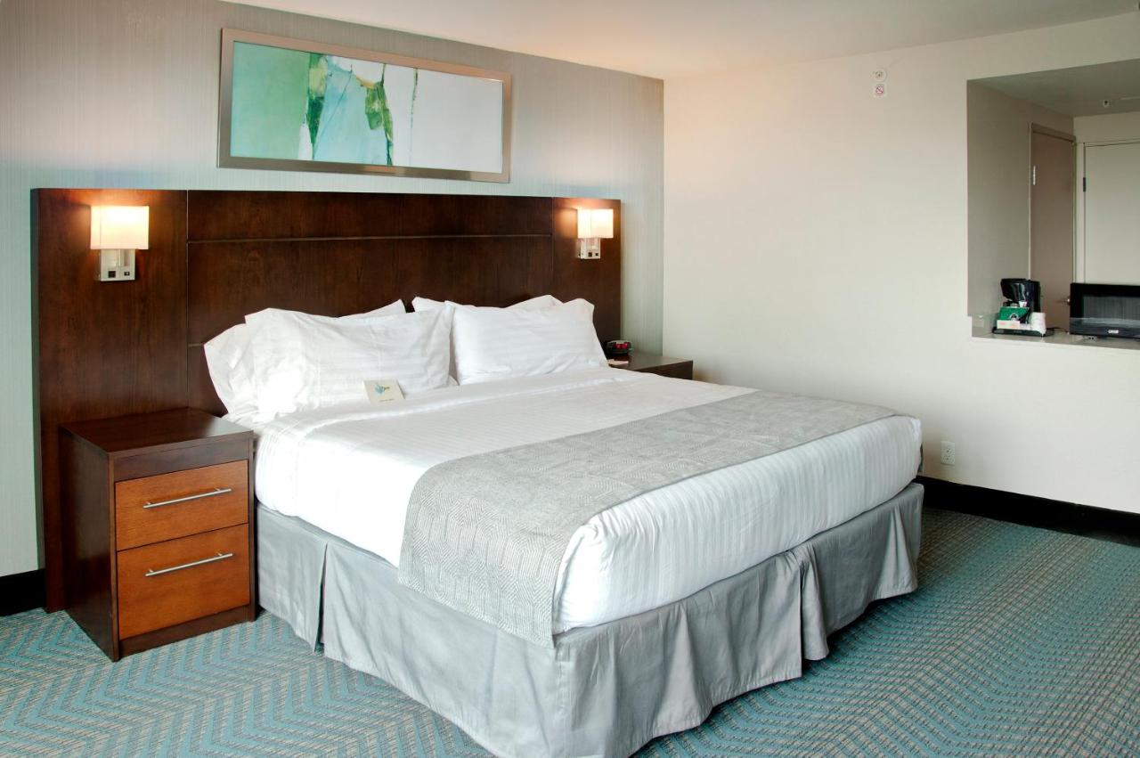 Superior King Room at Holiday Inn Victorville, an IHG Hotel