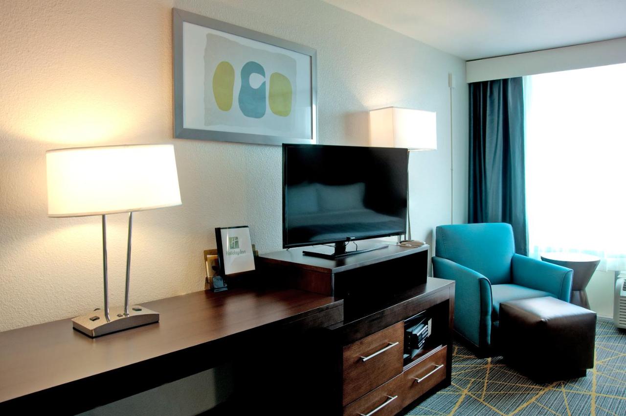 King Room at Holiday Inn Victorville, an IHG Hotel