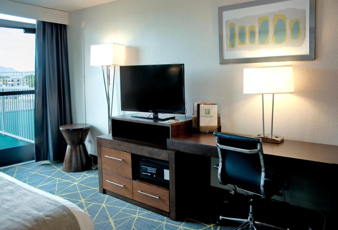 King Room at Holiday Inn Victorville, an IHG Hotel
