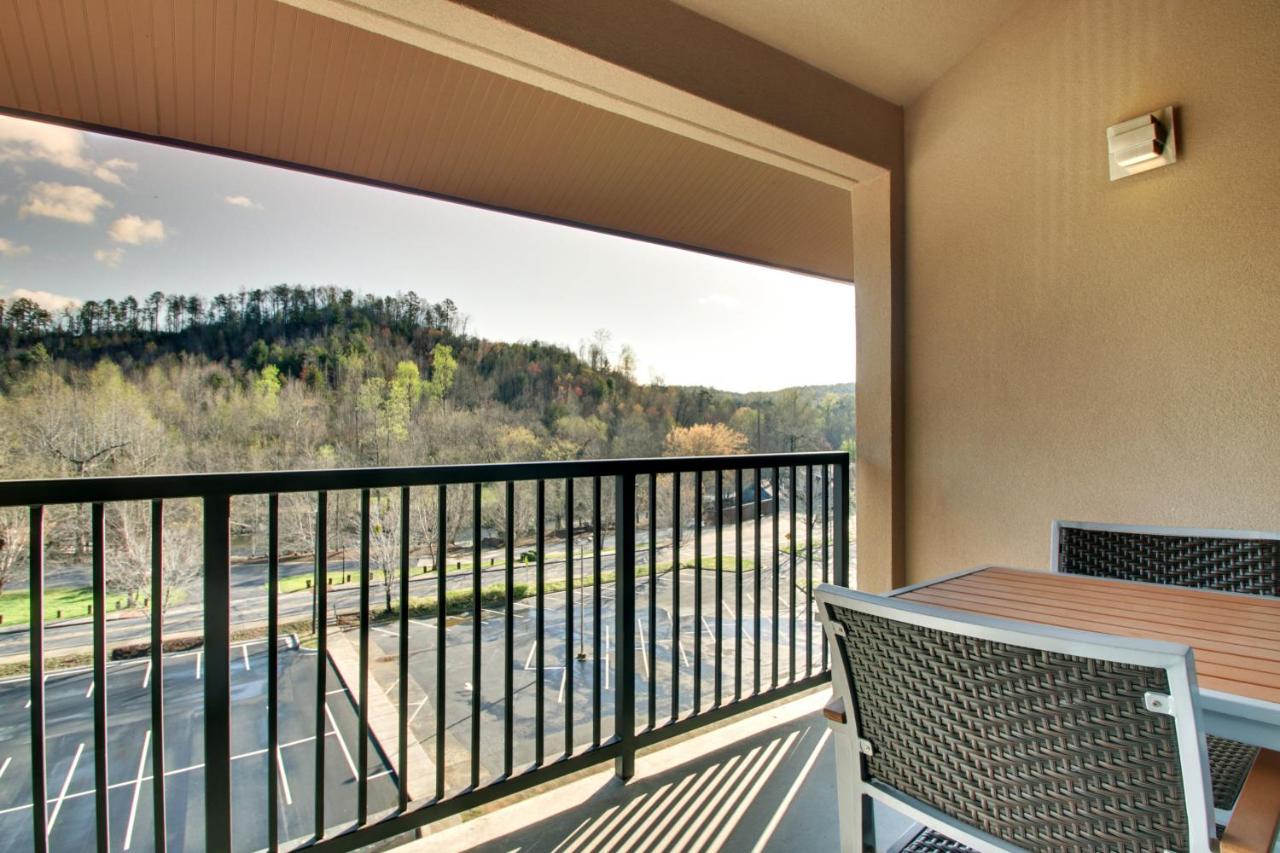 Executive Suite at Holiday Inn Express Helen by IHG
