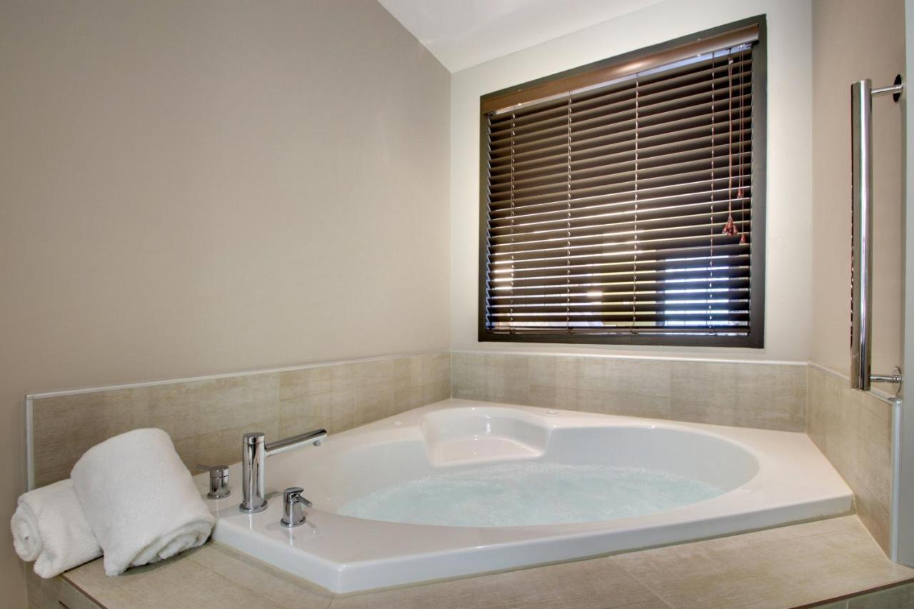 Executive Suite at Holiday Inn Express Helen by IHG