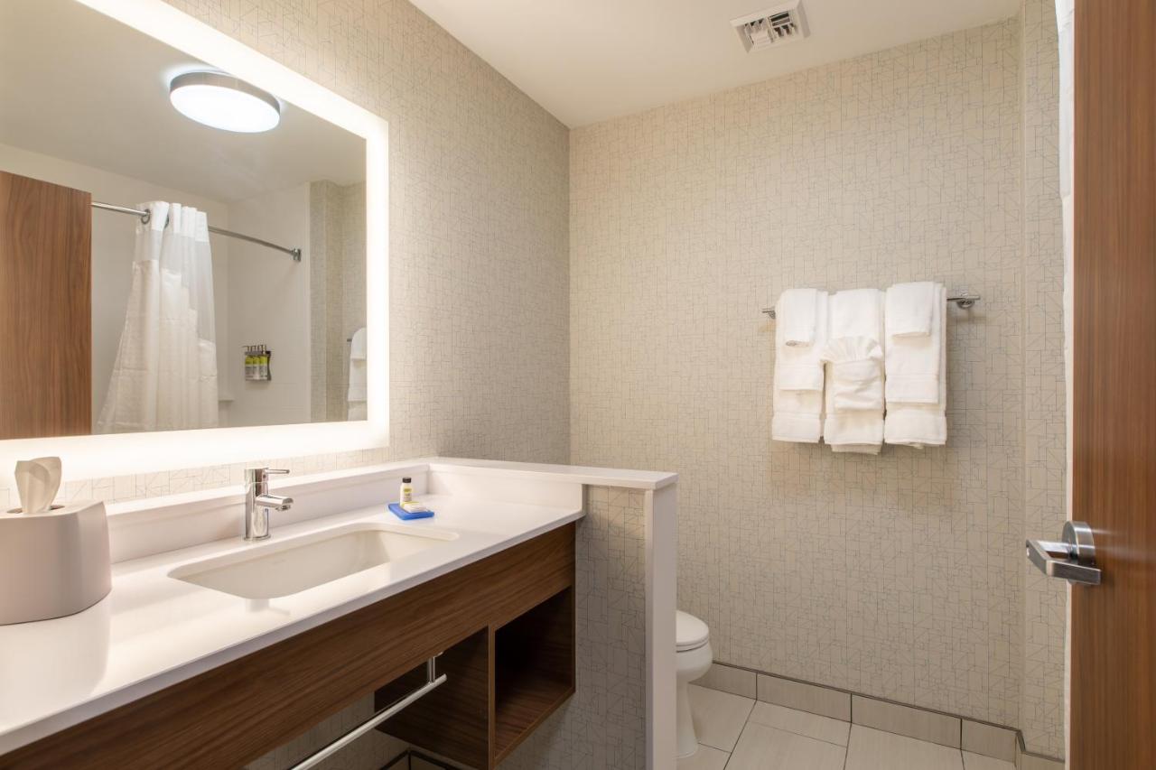 King Suite - Non-Smoking at Holiday Inn Express & Suites Greenville S- Piedmont by IHG