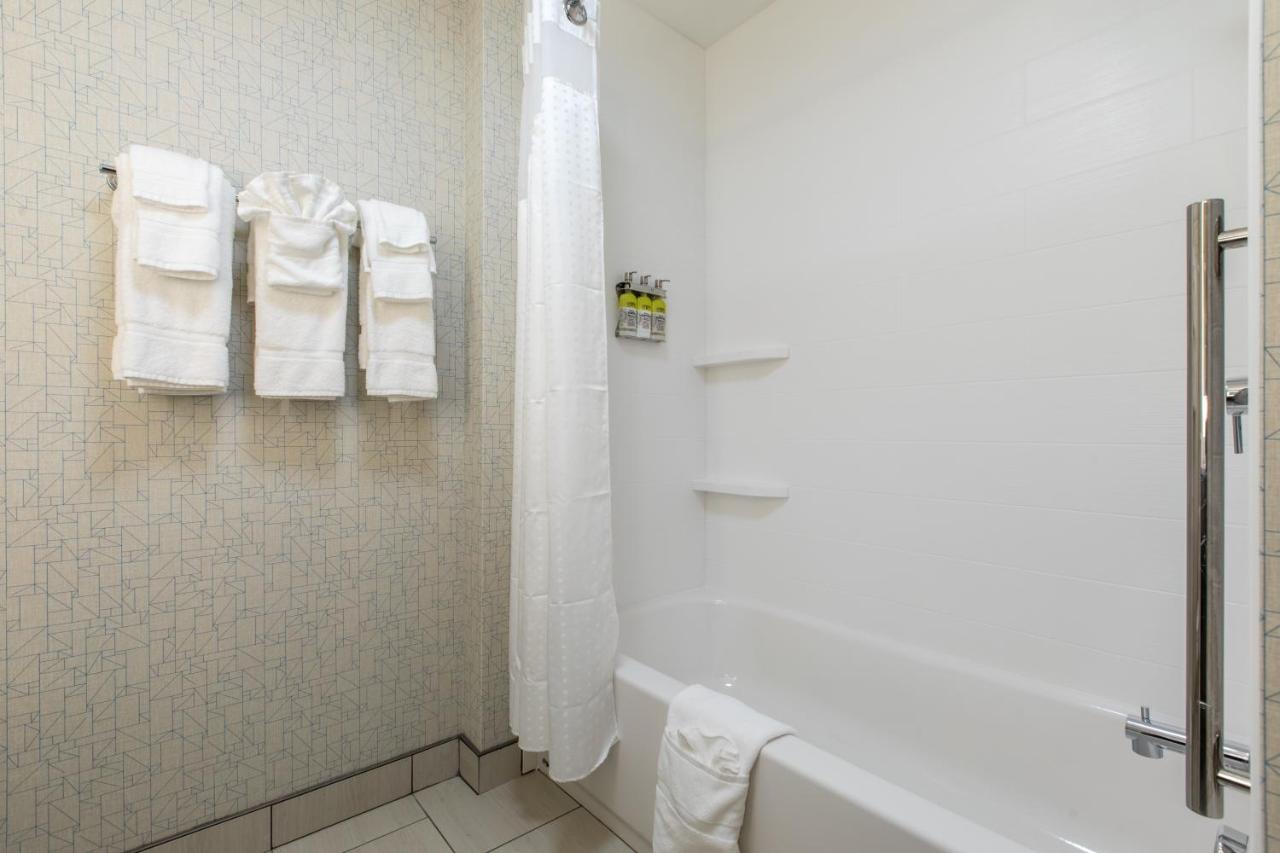 Queen Room with Two Queen Beds - Non-Smoking at Holiday Inn Express & Suites Greenville S- Piedmont by IHG