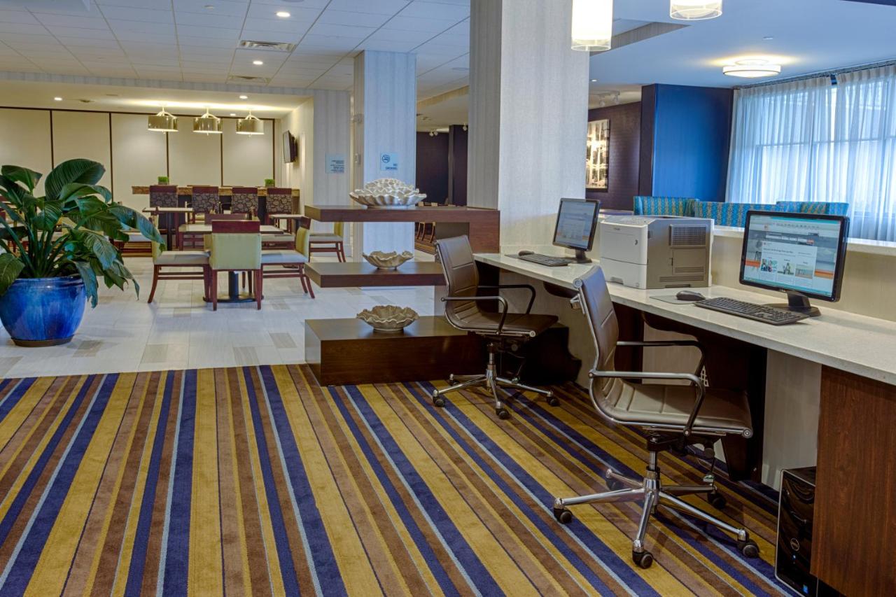  | Holiday Inn Express & Suites Baltimore West - Catonsville
