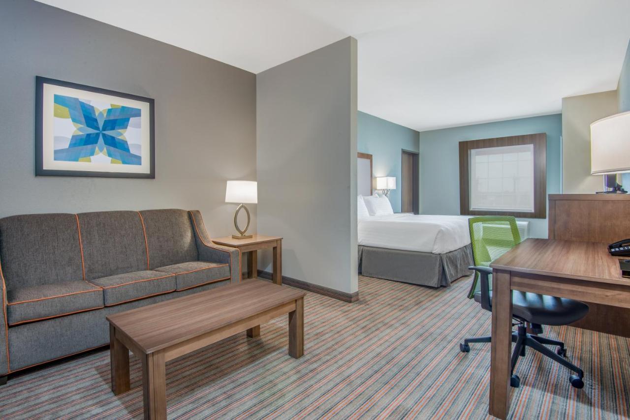  | Holiday Inn Express & Suites Stillwater - University Area