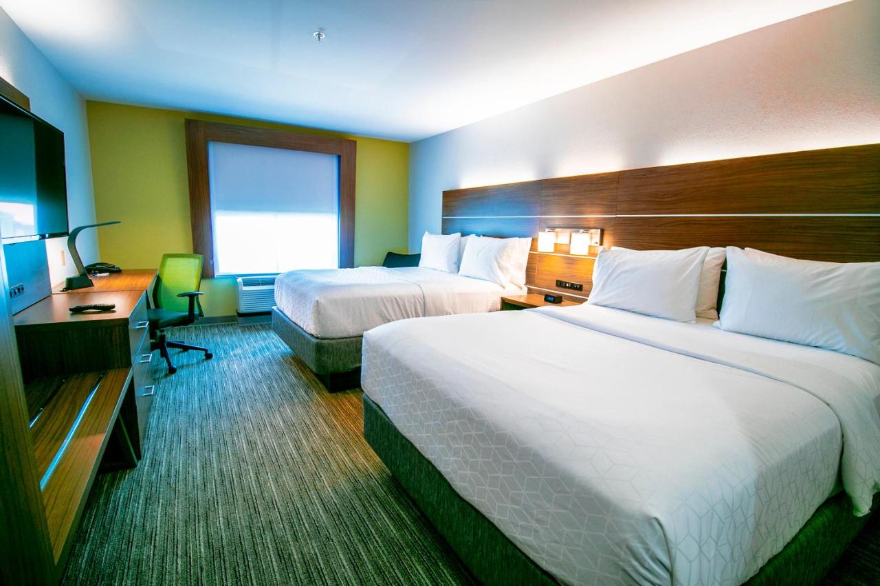 Queen Room with Two Queen Beds - Non-Smoking at Holiday Inn Express Hotel & Suites, a Baton Rouge-Port Allen by IHG