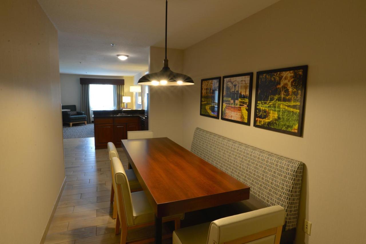 Executive Suite - Non-Smoking at Holiday Inn Hotel & Suites Minneapolis - Lakeville by IHG
