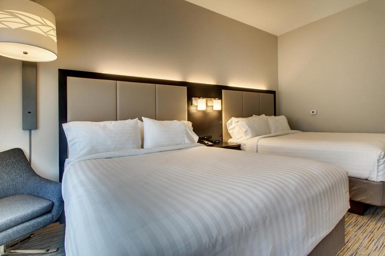 Other Room with two Beds - Non-Smoking at Holiday Inn Express & Suites Summerville by IHG