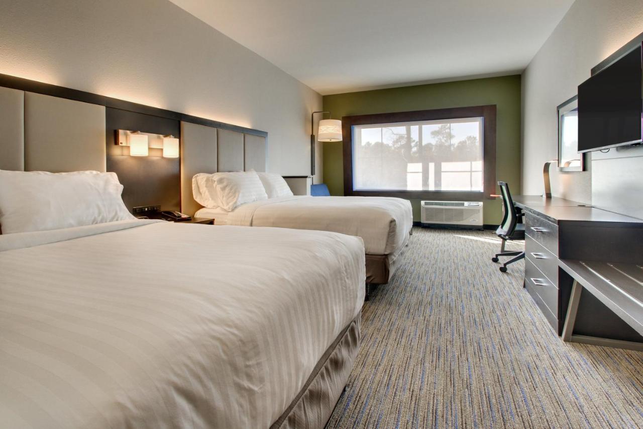 Suite - Hearing Accessible - Non-Smoking at Holiday Inn Express & Suites Summerville by IHG