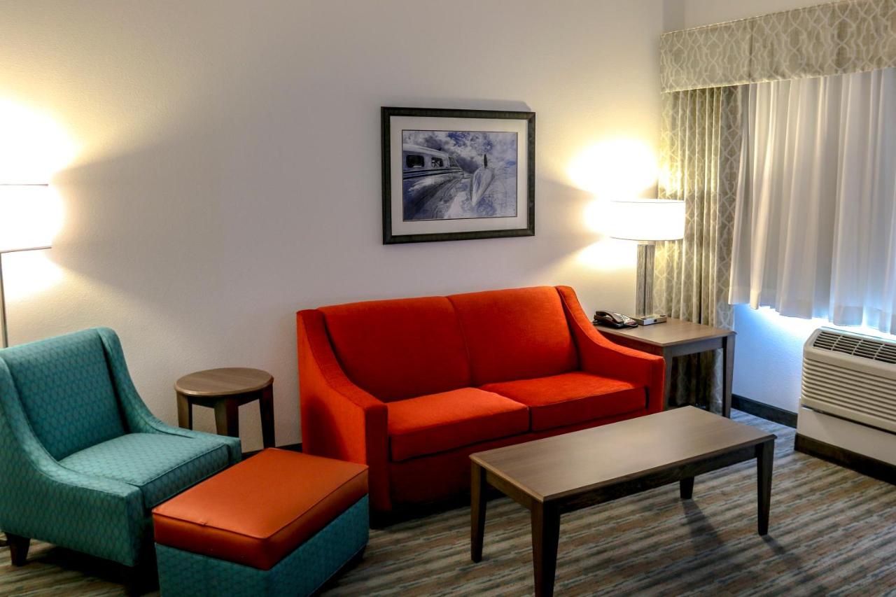 Executive Suite - Non-Smoking at Holiday Inn & Suites Denver Tech Center-Centennial by IHG