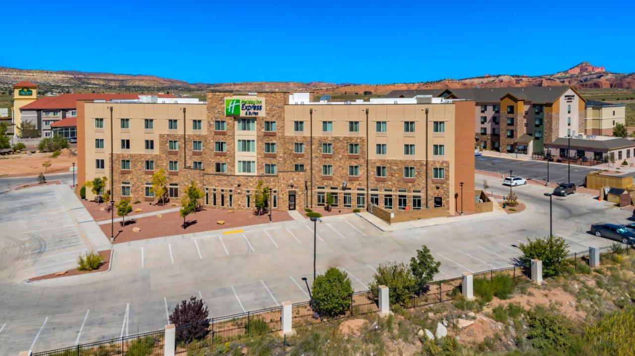  | Holiday Inn Express Hotel & Suites Gallup East