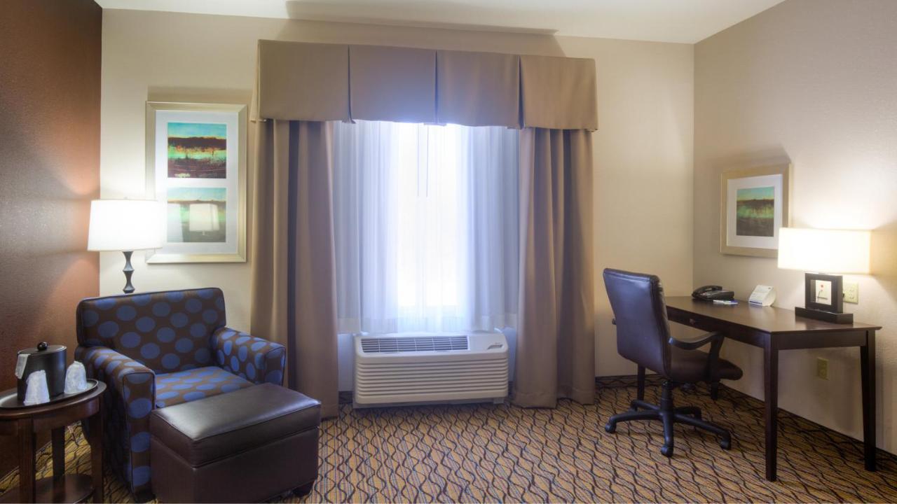 King Room at Holiday Inn Express Hotel & Suites Elk City by IHG