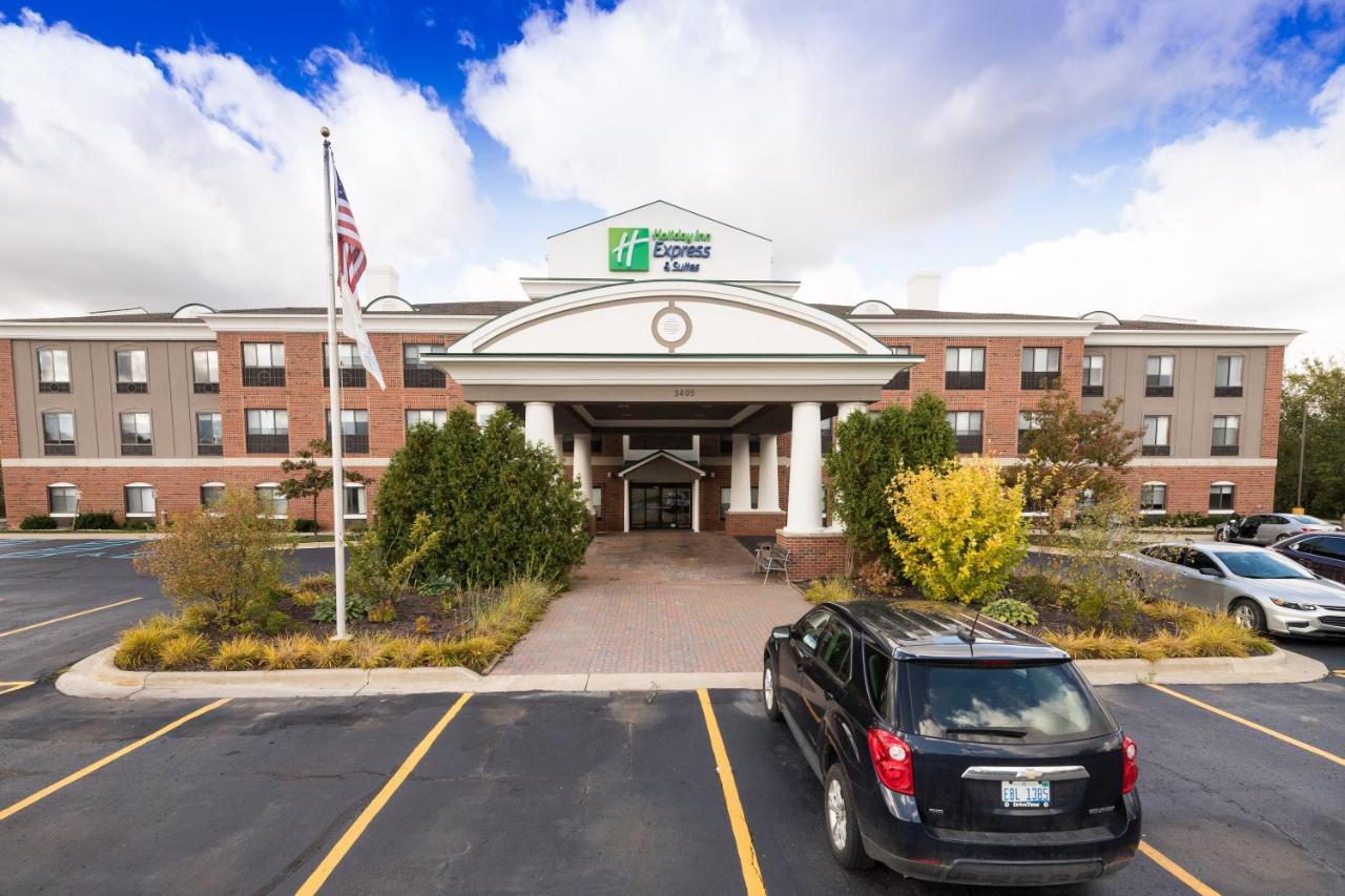  | Holiday Inn Express Hotel & Suites Grand Blanc