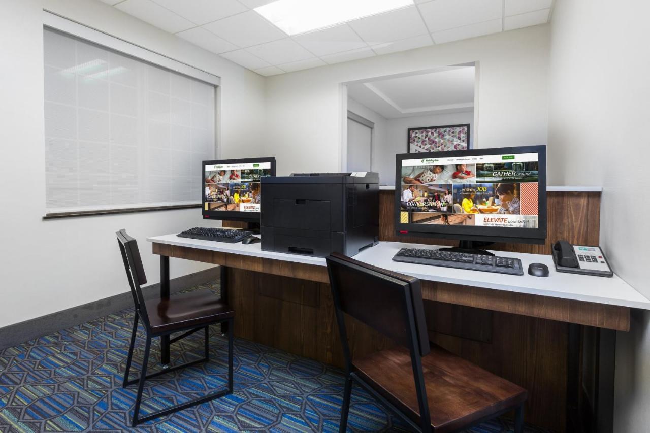  | Holiday Inn Express Hotel & Suites Eugene Downtown-Universty