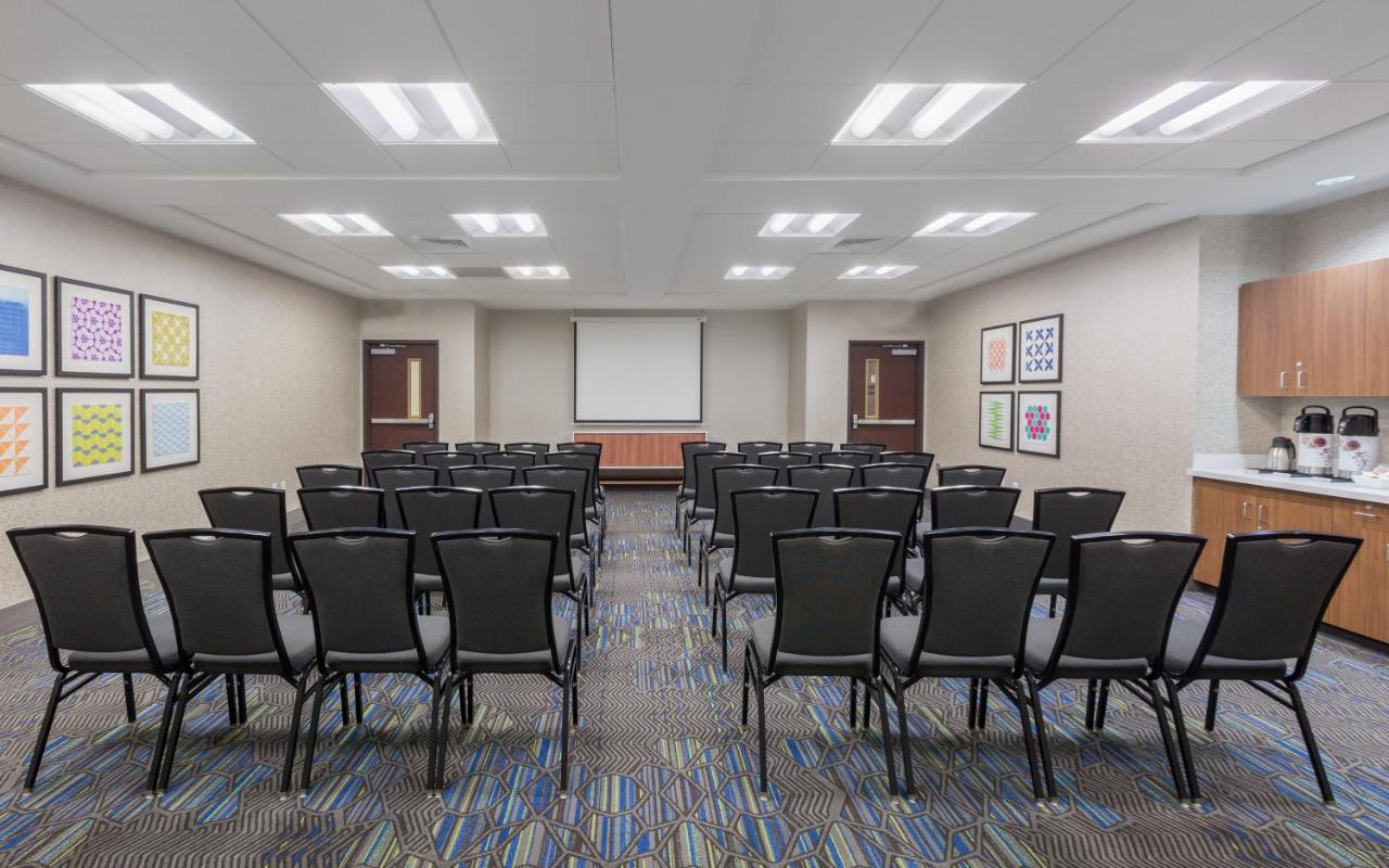  | Holiday Inn Express Hotel & Suites Eugene Downtown-Universty
